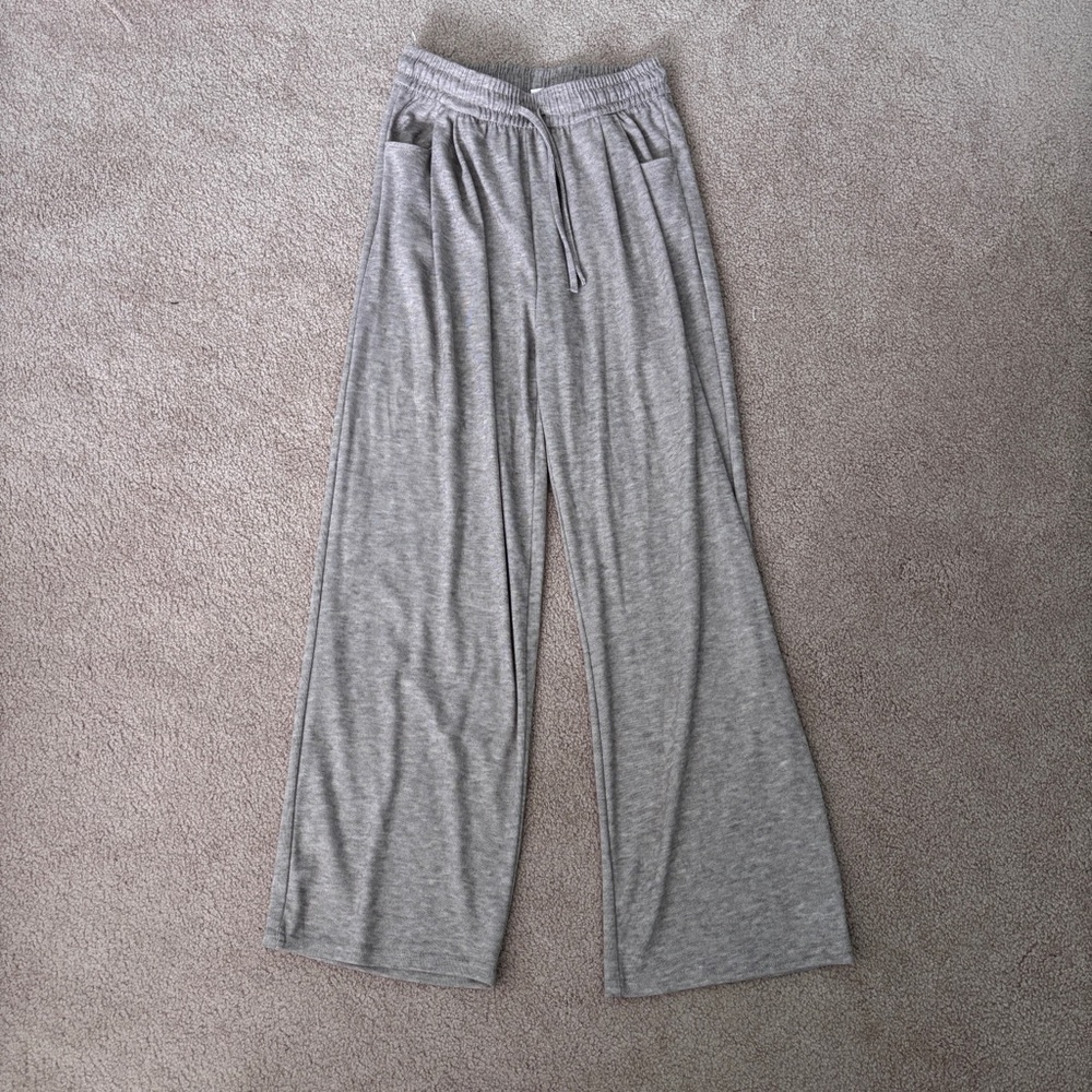 Cozy Wide-Leg Gray/Beige Lounge Pants Size L Large